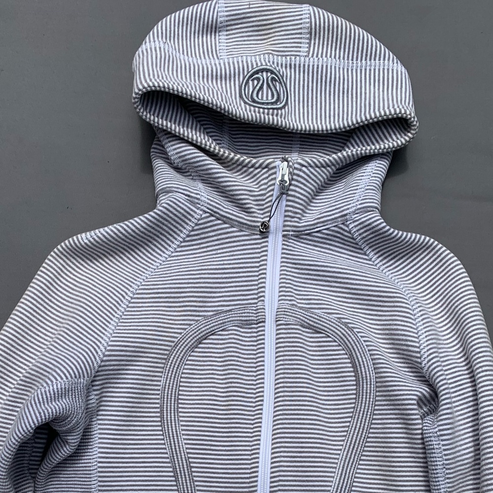 Lululemon White and Gray Scuba Hoodie